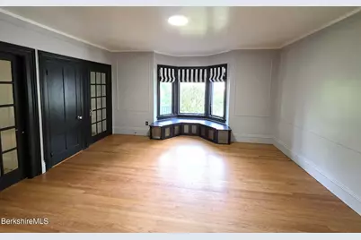 22 Maple St, Adams, MA 01220 - Photo 9