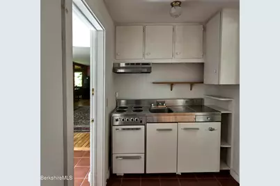 10 Prospect Hill Rd, Stockbridge, MA 01262 - Photo 21