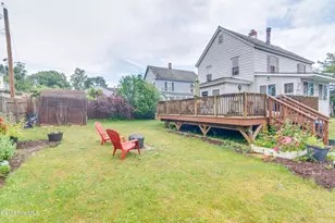303 Onota St, Pittsfield, MA 01201 - Photo 21