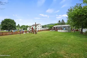 135 Tamarack Ave, Lee, MA 01238 - Photo 29
