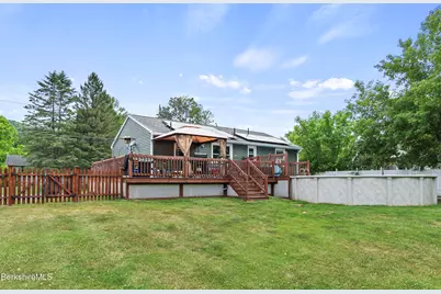 135 Tamarack Ave, Lee, MA 01238 - Photo 27