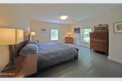 133 Holmes Rd, Pittsfield, MA 01201 - Photo 33