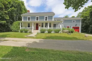 133 Holmes Rd, Pittsfield, MA 01201 - Photo 3
