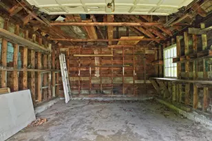 133 Holmes Rd, Pittsfield, MA 01201 - Photo 49