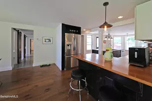 133 Holmes Rd, Pittsfield, MA 01201 - Photo 23