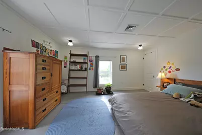 133 Holmes Rd, Pittsfield, MA 01201 - Photo 39