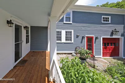 133 Holmes Rd, Pittsfield, MA 01201 - Photo 7