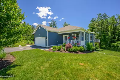 4 Fawn Ln, Pittsfield, MA 01201 - Photo 3