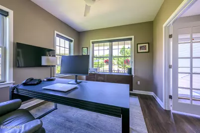 4 Fawn Ln, Pittsfield, MA 01201 - Photo 7