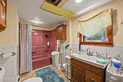 174 Wells Rd, Cheshire, MA 01225 - Photo 17