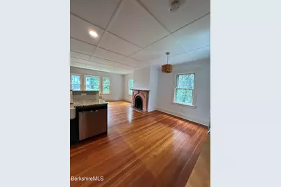 40 Edward Ave, Pittsfield, MA 01201 - Photo 5
