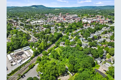 Pleasant St, Pittsfield, MA 01201 - Photo 7
