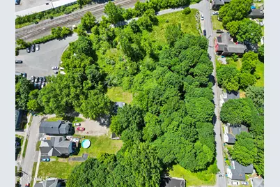 Pleasant St, Pittsfield, MA 01201 - Photo 9