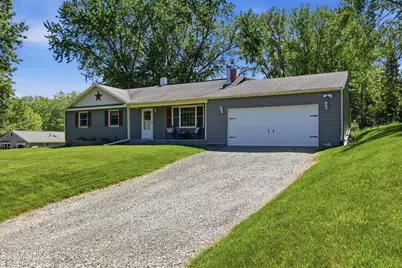 47 Ingalls Rd, Cheshire, MA 01225 - Photo 3