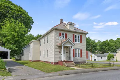 57 North St, North Adams, MA 01247 - Photo 3