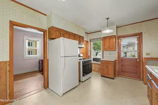 57 North St, North Adams, MA 01247 - Photo 9