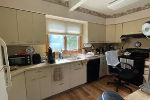 24 Richmond Ave, Pittsfield, MA 01201 - Photo 23