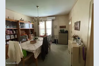 24 Richmond Ave, Pittsfield, MA 01201 - Photo 25