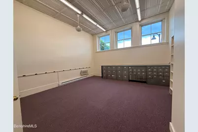 45 Park St, Adams, MA 01220 - Photo 7