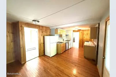 660 Main St, Williamstown, MA 01267 - Photo 9