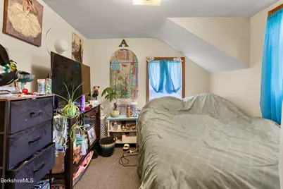 123 Francis St, North Adams, MA 01247 - Photo 23