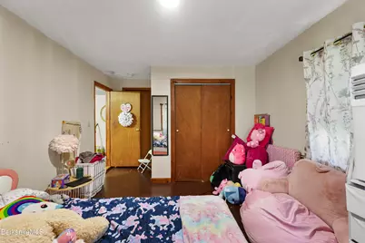 123 Francis St, North Adams, MA 01247 - Photo 13