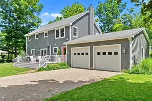 321 N Plain Rd, Great Barrington, MA 01236 - Photo 9