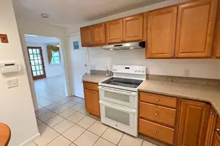 555 Williams St, Pittsfield, MA 01201 - Photo 7