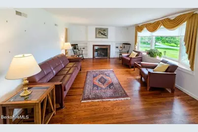 555 Williams St, Pittsfield, MA 01201 - Photo 11