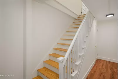83 Chestnut St #upper, North Adams, MA 01247 - Photo 3