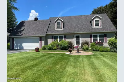 1188 West St, Pittsfield, MA 01201 - Photo 1