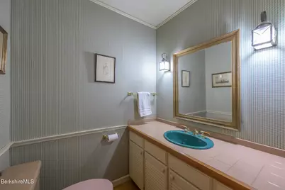 6 Manitauk Heights, Stockbridge, MA 01262 - Photo 23