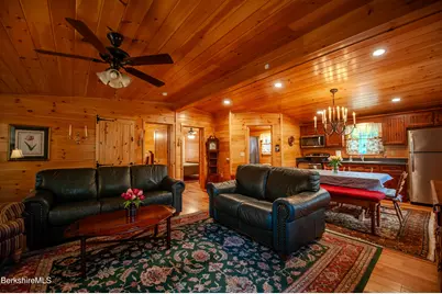 345 Friar Tuck Dr, Becket, MA 01223 - Photo 9