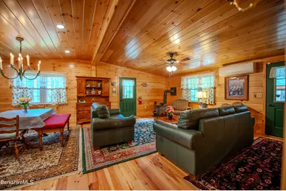 345 Friar Tuck Dr, Becket, MA 01223 - Photo 7