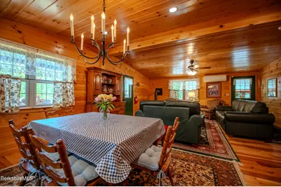 345 Friar Tuck Dr, Becket, MA 01223 - Photo 5