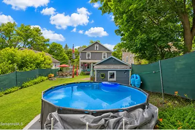 112 Plunkett St, Pittsfield, MA 01201 - Photo 35