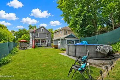 112 Plunkett St, Pittsfield, MA 01201 - Photo 37