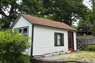 70 Sunrise St, Lanesborough, MA 01237 - Photo 7