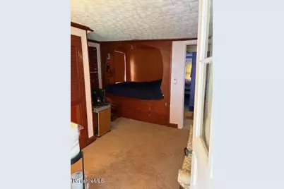 70 Sunrise St, Lanesborough, MA 01237 - Photo 17