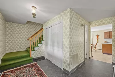 48 Brookside Dr, Pittsfield, MA 01201 - Photo 7
