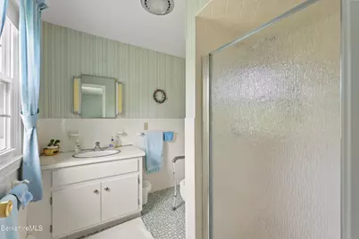 48 Brookside Dr, Pittsfield, MA 01201 - Photo 33