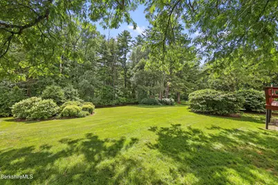 48 Brookside Dr, Pittsfield, MA 01201 - Photo 49