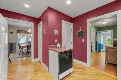 20 Norman Ave, Pittsfield, MA 01201 - Photo 17
