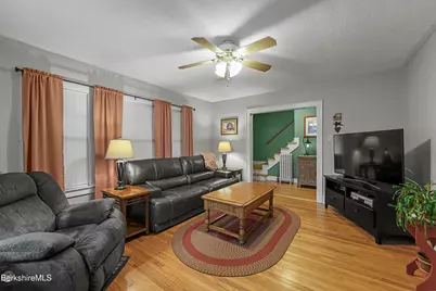 20 Norman Ave, Pittsfield, MA 01201 - Photo 11