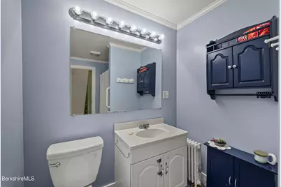 20 Norman Ave, Pittsfield, MA 01201 - Photo 29