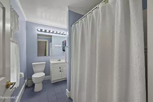 20 Norman Ave, Pittsfield, MA 01201 - Photo 27