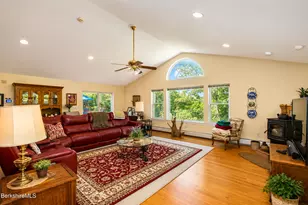 120 N Hoosac Rd, Williamstown, MA 01267 - Photo 5