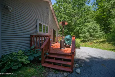 120 N Hoosac Rd, Williamstown, MA 01267 - Photo 33
