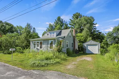 34 Cummings Ave, Pittsfield, MA 01201 - Photo 1