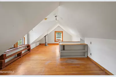 34 Cummings Ave, Pittsfield, MA 01201 - Photo 29
